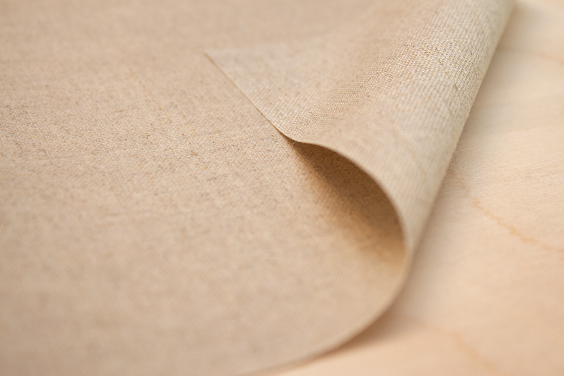 10725_2 transparent primed linen 330 g/m², 2.10 m width, extra fine, No. 18649